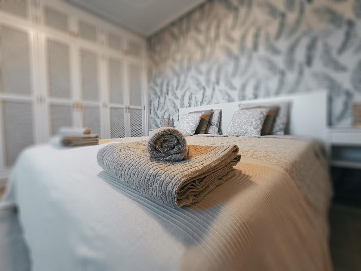 Charming & Sunny Apartment With Ocean View 阿德耶 外观 照片